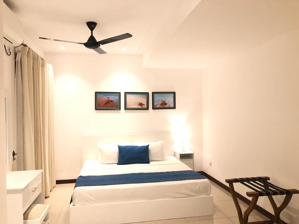 Apartment314 Oceanfront Condos Nilaveli Trincomalee Exteriör bild